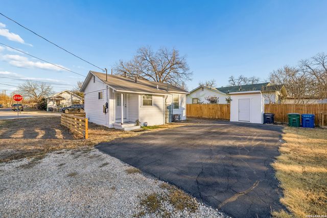 330 Uvalde, San Antonio, TX 78210