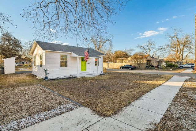330 Uvalde, San Antonio, TX 78210