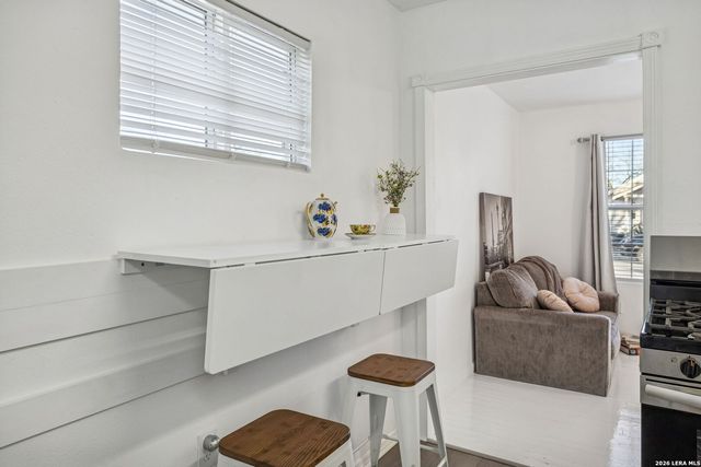 330 Uvalde, San Antonio, TX 78210