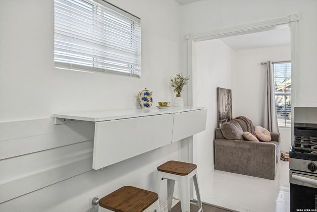 330 Uvalde, San Antonio, TX 78210