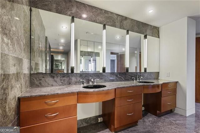 2660 Peachtree Road NW 26CD, Atlanta, GA 30305