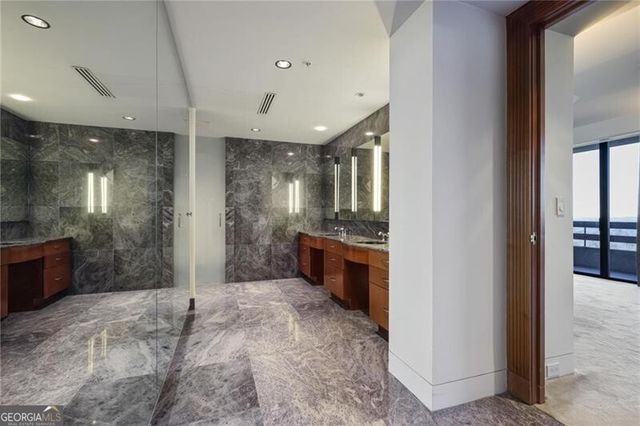 2660 Peachtree Road NW 26CD, Atlanta, GA 30305