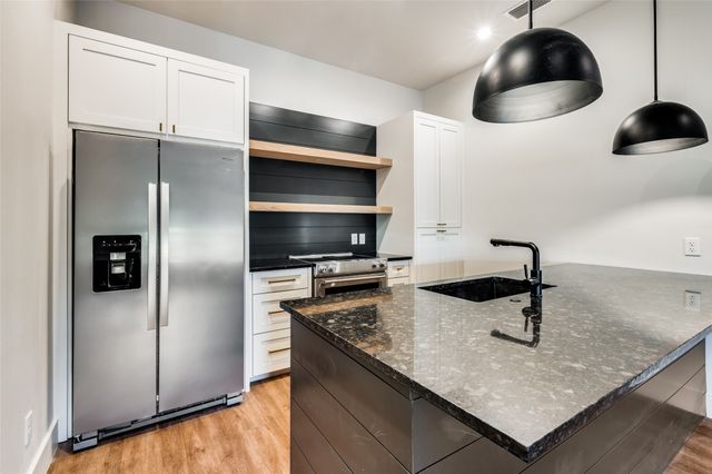 1322 Lipscomb Street 203, Fort Worth, TX 76104