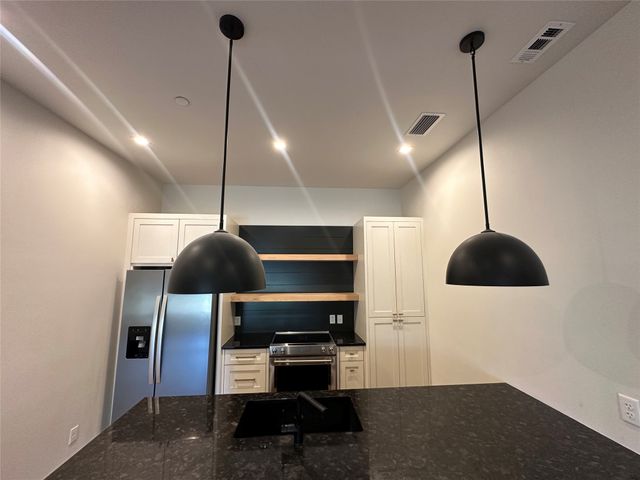 1322 Lipscomb Street 203, Fort Worth, TX 76104