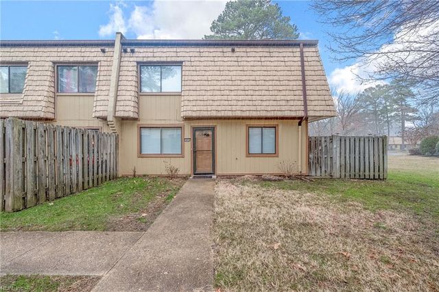 1473 Monterry PL, Newport News, VA 23608