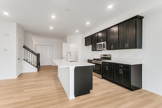 25501 W Emory Lane, Plainfield, IL 60544