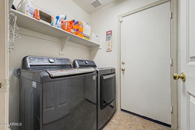 5333 W IAN Drive, Laveen, AZ 85339