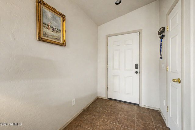 5333 W IAN Drive, Laveen, AZ 85339