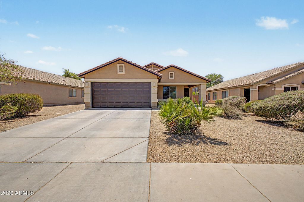5333 W IAN Drive, Laveen, AZ 85339