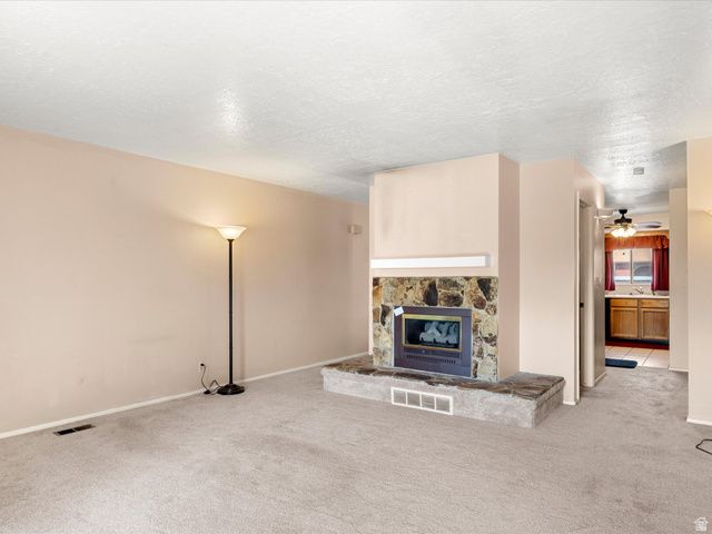 5673 S ASPEN CT, South Ogden, UT 84403