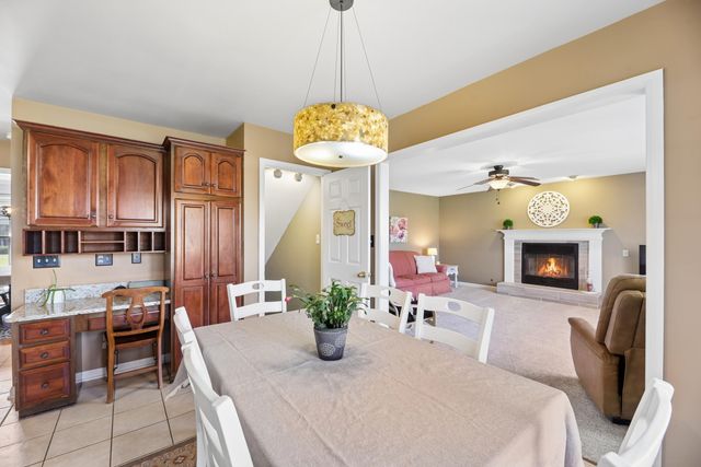 529 Windridge Drive, Chesterton, IN 46304