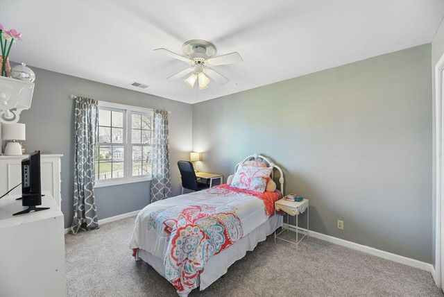 529 Windridge Drive, Chesterton, IN 46304