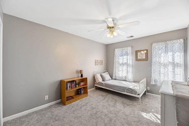 529 Windridge Drive, Chesterton, IN 46304