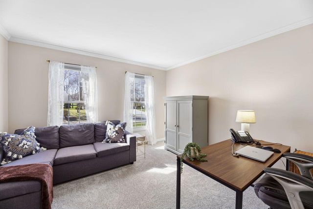 529 Windridge Drive, Chesterton, IN 46304