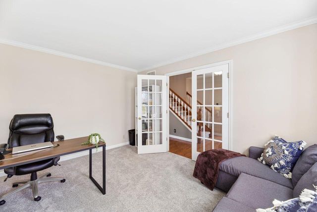 529 Windridge Drive, Chesterton, IN 46304