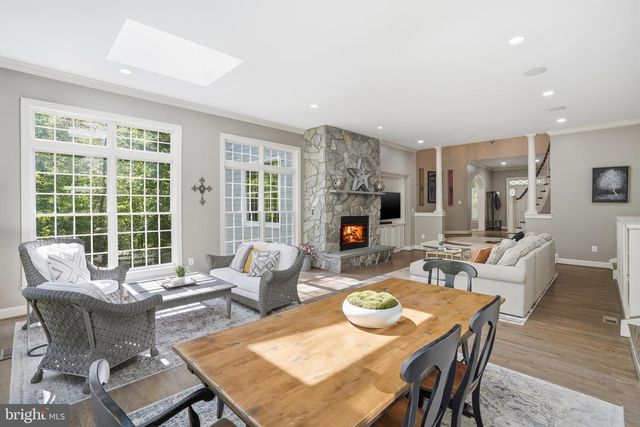 1133 SPRINGVALE RD, Great Falls, VA 22066