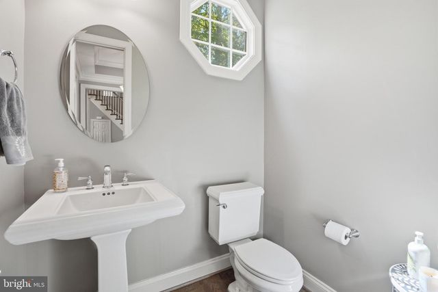 1133 SPRINGVALE RD, Great Falls, VA 22066
