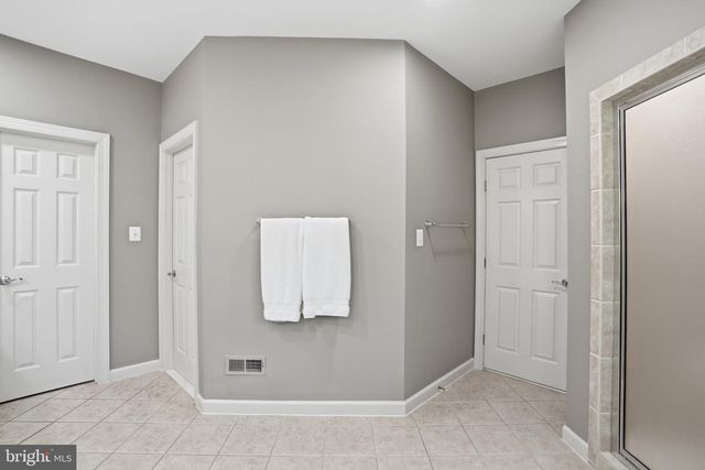 1133 SPRINGVALE RD, Great Falls, VA 22066