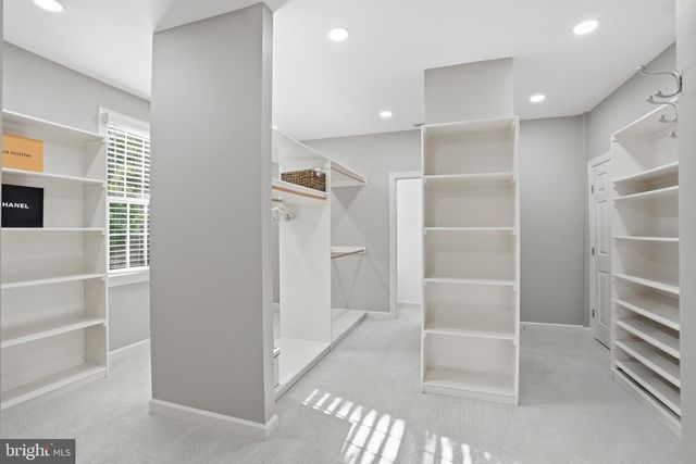 1133 SPRINGVALE RD, Great Falls, VA 22066