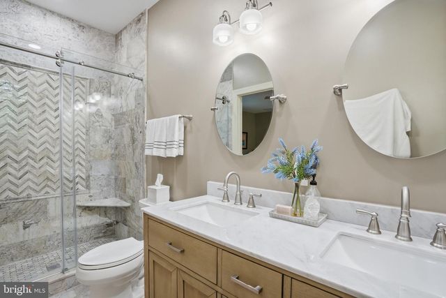 1133 SPRINGVALE RD, Great Falls, VA 22066