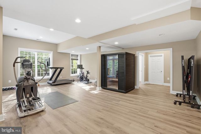 1133 SPRINGVALE RD, Great Falls, VA 22066