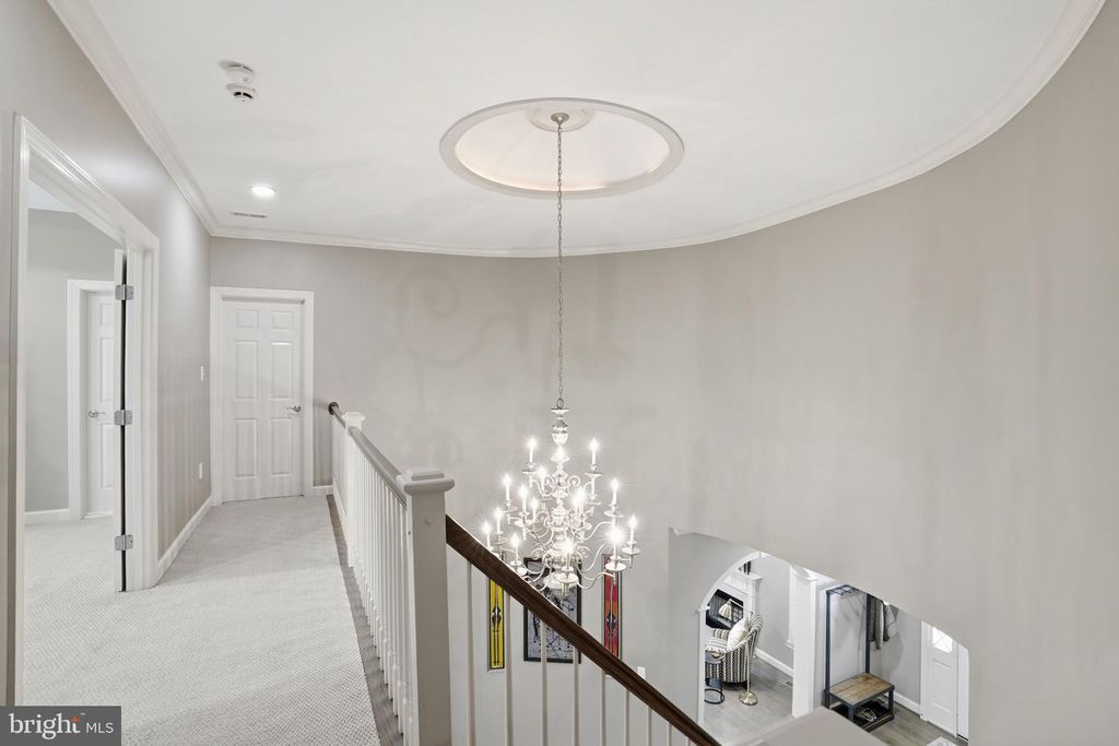 Image 39 of property listing at 1133 SPRINGVALE RD, Great Falls, VA 22066