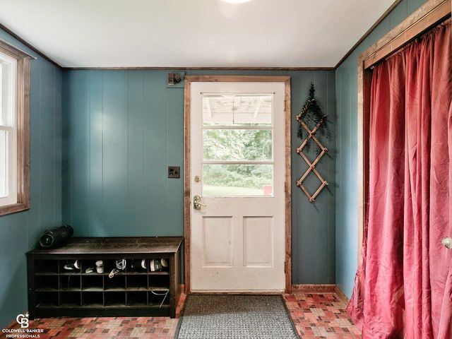 3288 Lakeshore Road, Lexington, MI 48450