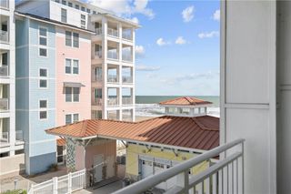 3738 Sandpiper Rd Apt 202B, Virginia Beach, VA 23456