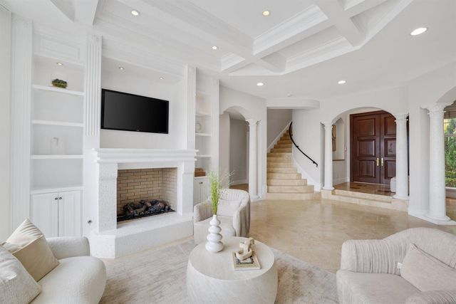 501 Golden Harbour Drive, Boca Raton, FL 33432