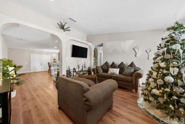154 E 11th Street, Perris, CA 92570