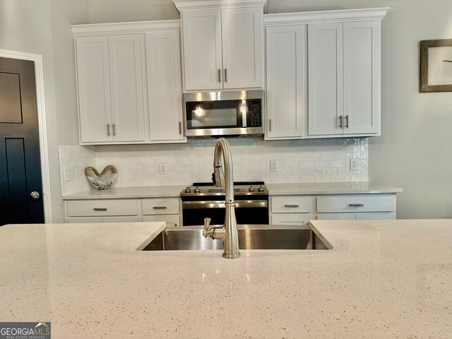 248 Oakley Court, Bonaire, GA 31005