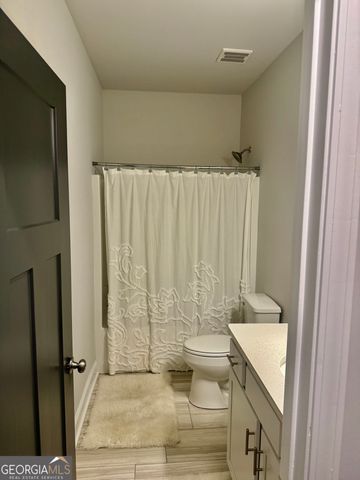 248 Oakley Court, Bonaire, GA 31005