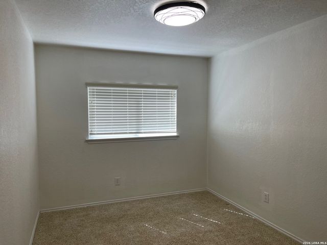 16751 Basin Oak, San Antonio, TX 78247