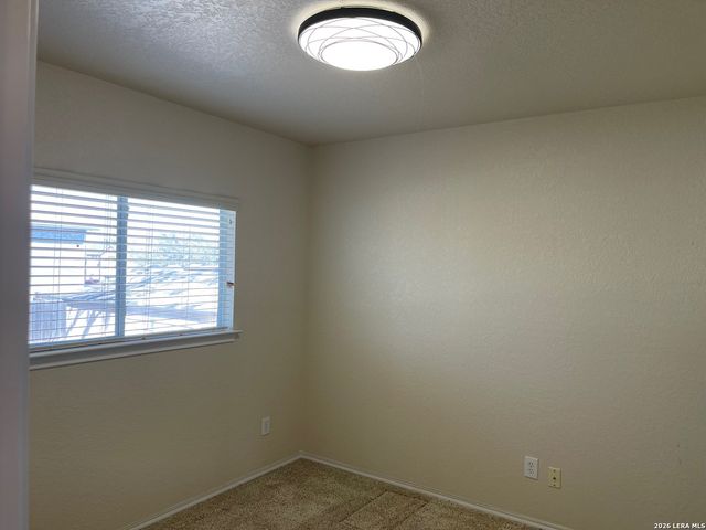 16751 Basin Oak, San Antonio, TX 78247