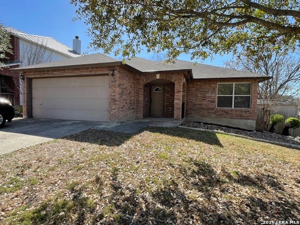 16751 Basin Oak, San Antonio, TX 78247