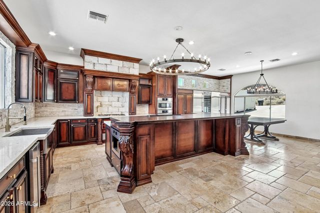 6132 W ALAMEDA Road, Glendale, AZ 85310