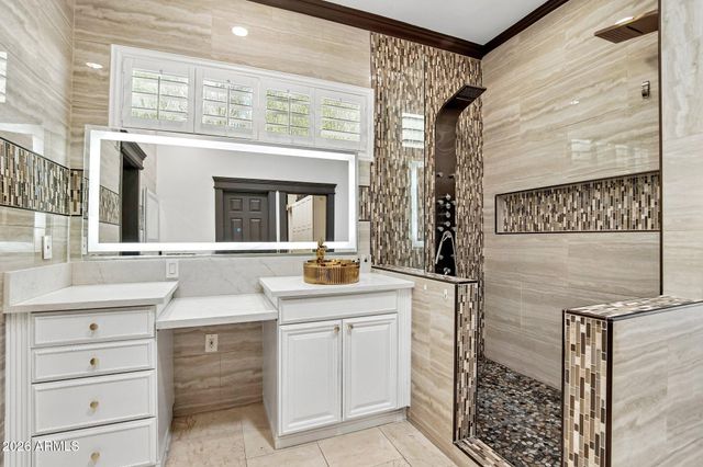 6132 W ALAMEDA Road, Glendale, AZ 85310