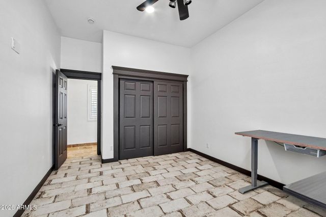 6132 W ALAMEDA Road, Glendale, AZ 85310
