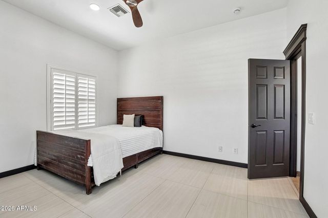 6132 W ALAMEDA Road, Glendale, AZ 85310