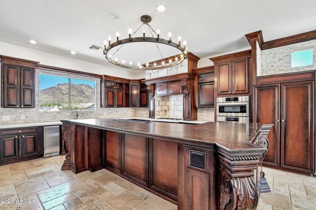 6132 W ALAMEDA Road, Glendale, AZ 85310