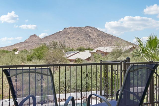 6132 W ALAMEDA Road, Glendale, AZ 85310