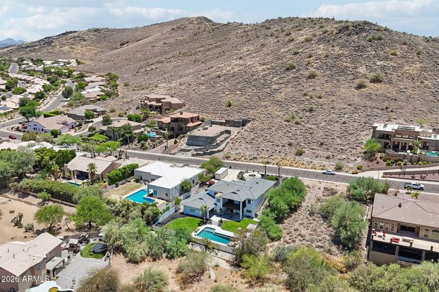 6132 W ALAMEDA Road, Glendale, AZ 85310