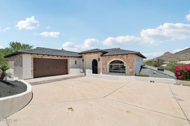 6132 W ALAMEDA Road, Glendale, AZ 85310