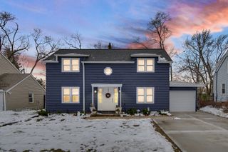 523 N Cedar Road, New Lenox, IL 60451