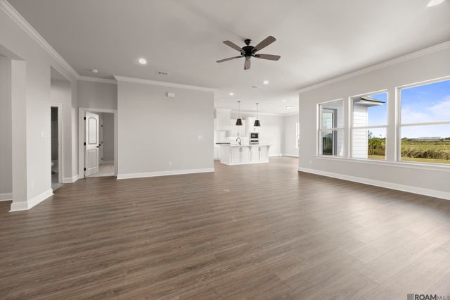 129 Sternfels Court, Thibodaux, LA 70301
