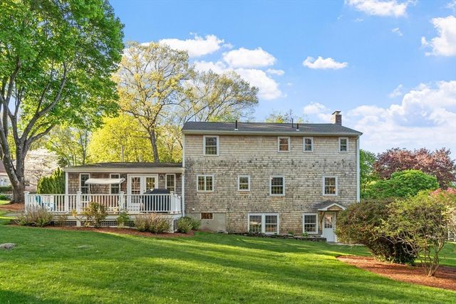 19 Dalton Road, Chelmsford, MA 01824