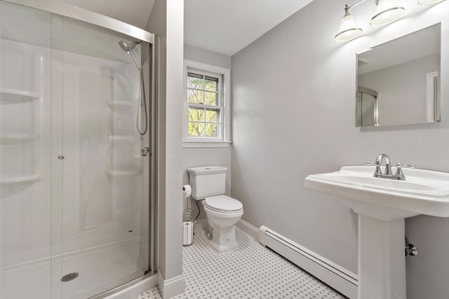 19 Dalton Road, Chelmsford, MA 01824