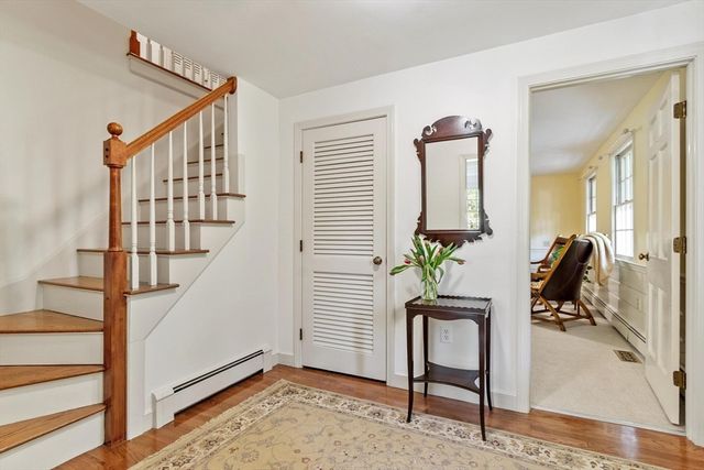19 Dalton Road, Chelmsford, MA 01824