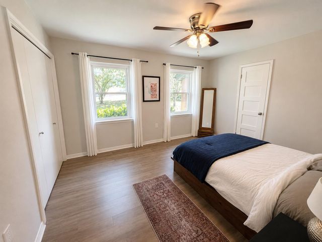 1200 Somerset Ave, Austin, TX 78753