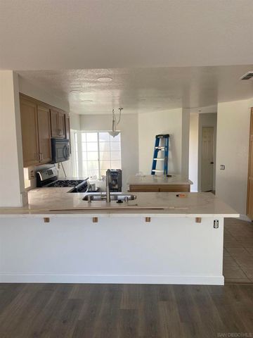 10754 Glendover Ln, San Diego, CA 92126